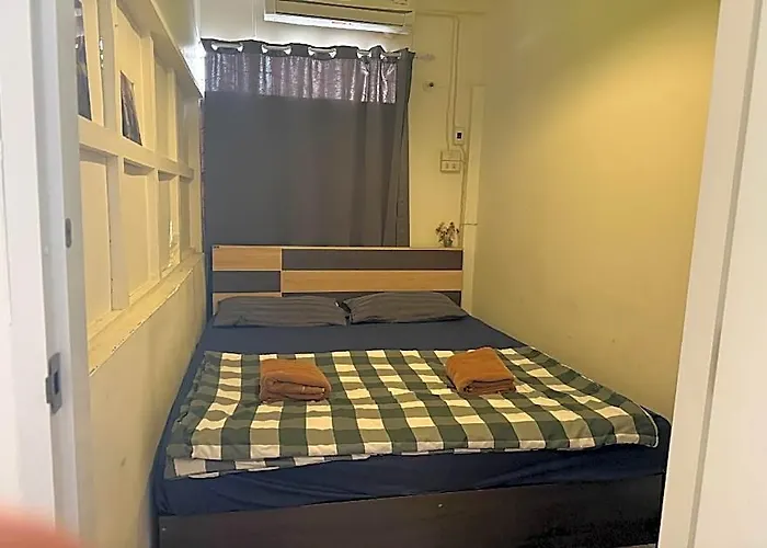 Sleep Break Sathon בית הארחה